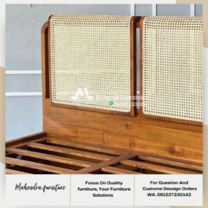 Tempat Tidur Jati Hidrolik Full Storage dengan Headboard Rotan - Gambar 7