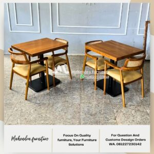 Set Meja Makan Cafe Minimalis Jati Kursi Rotan Vintage-Industrial